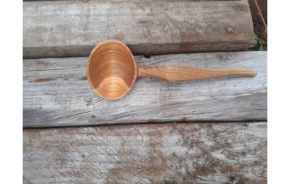 Spoon carving image 1